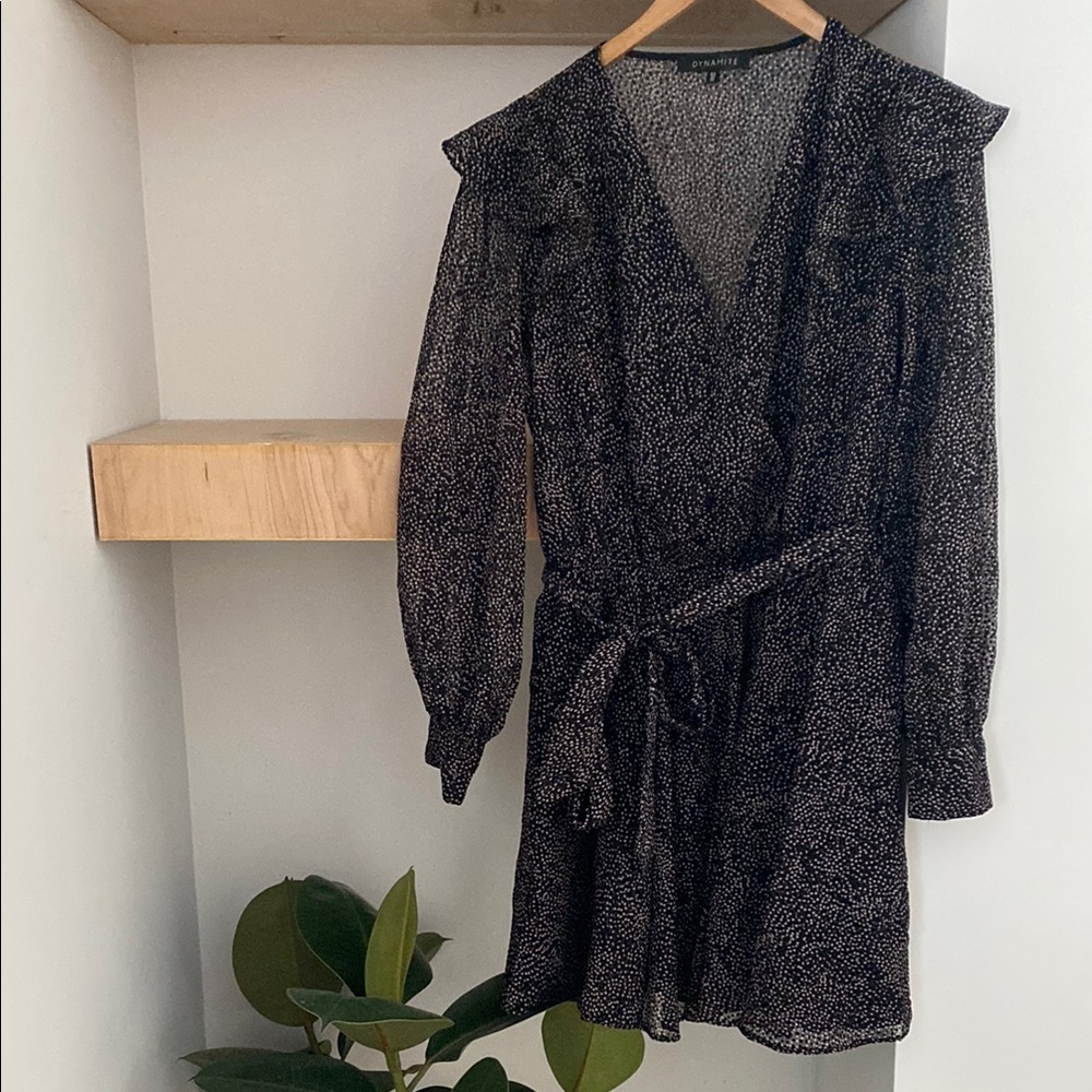 Dynamite Monochrome Long Sleeve Wrap Dress